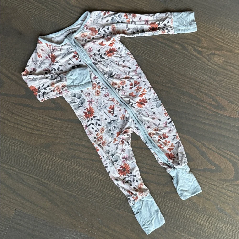 Caden Lane Bamboo Floral Convertible Zip Romper Baby 3-6M